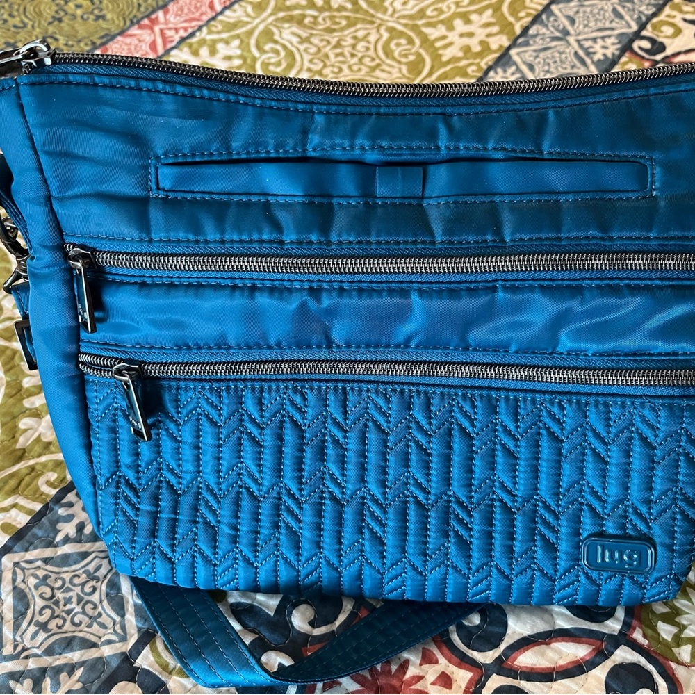 Lug Slider Turquoise Blue with Crossbody Strap, 3 Outer Zip Compartments Travel